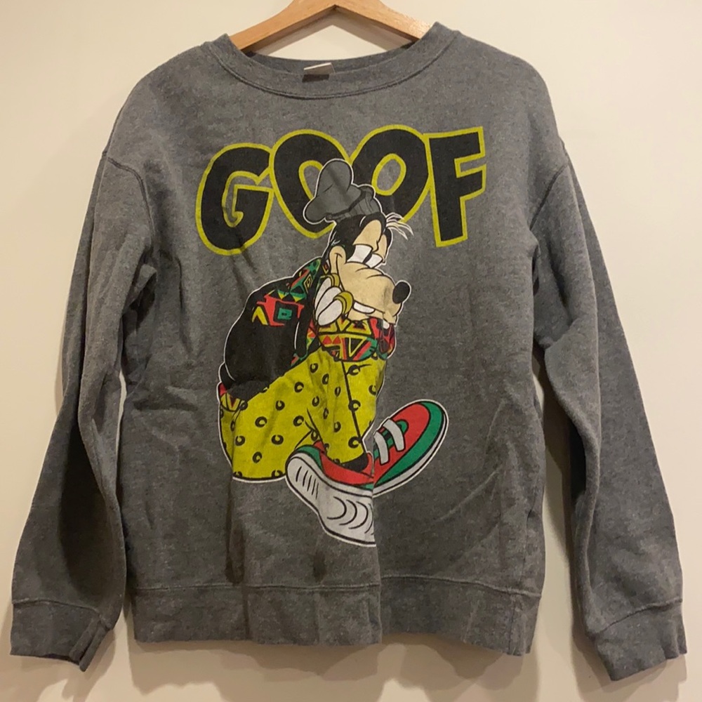 Disney grey goofy sweater
